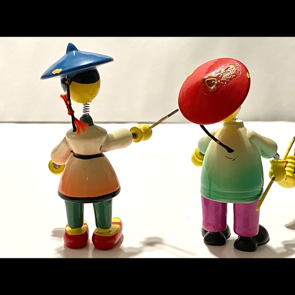 7 wooden Asian decorative vi rage kit. - Picture 9 of 16